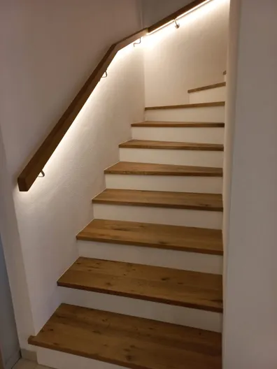 Treppen mit Beleuchtung